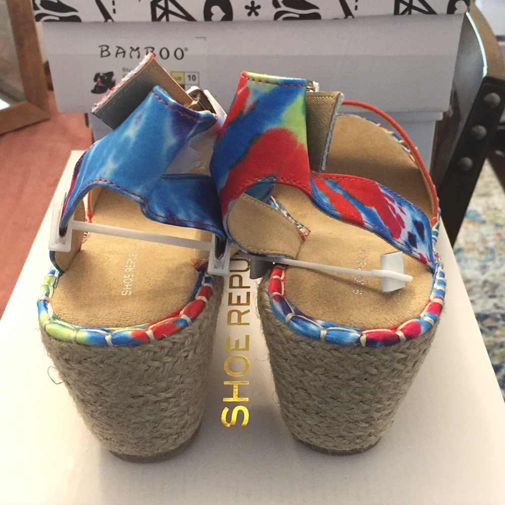 Tropical espadrilles - Picture 3 of 3